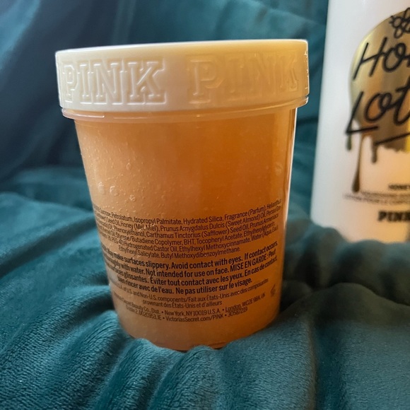 Victoria’s Secret PINK Self Care Honey Bundle - Picture 2 of 7
